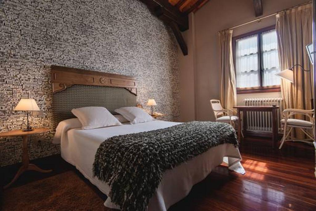 Hotel Konbenio Amorebieta-Etxano Room photo